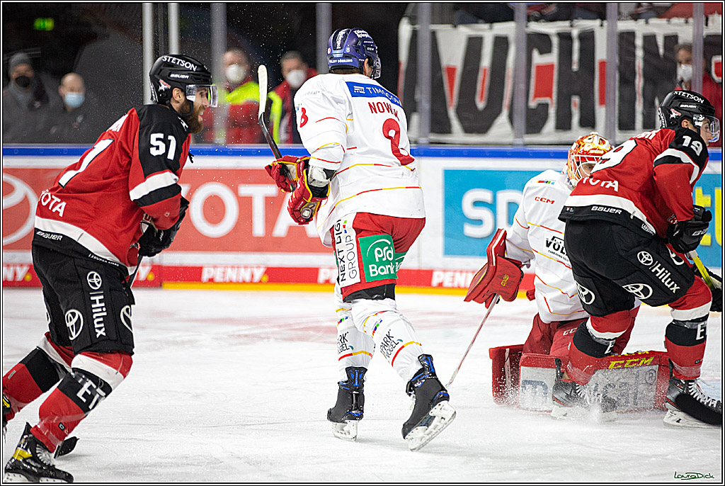PENNY DEL; Koelner Haie- Duesseldorfer EG; Koeln, 16.01.2022